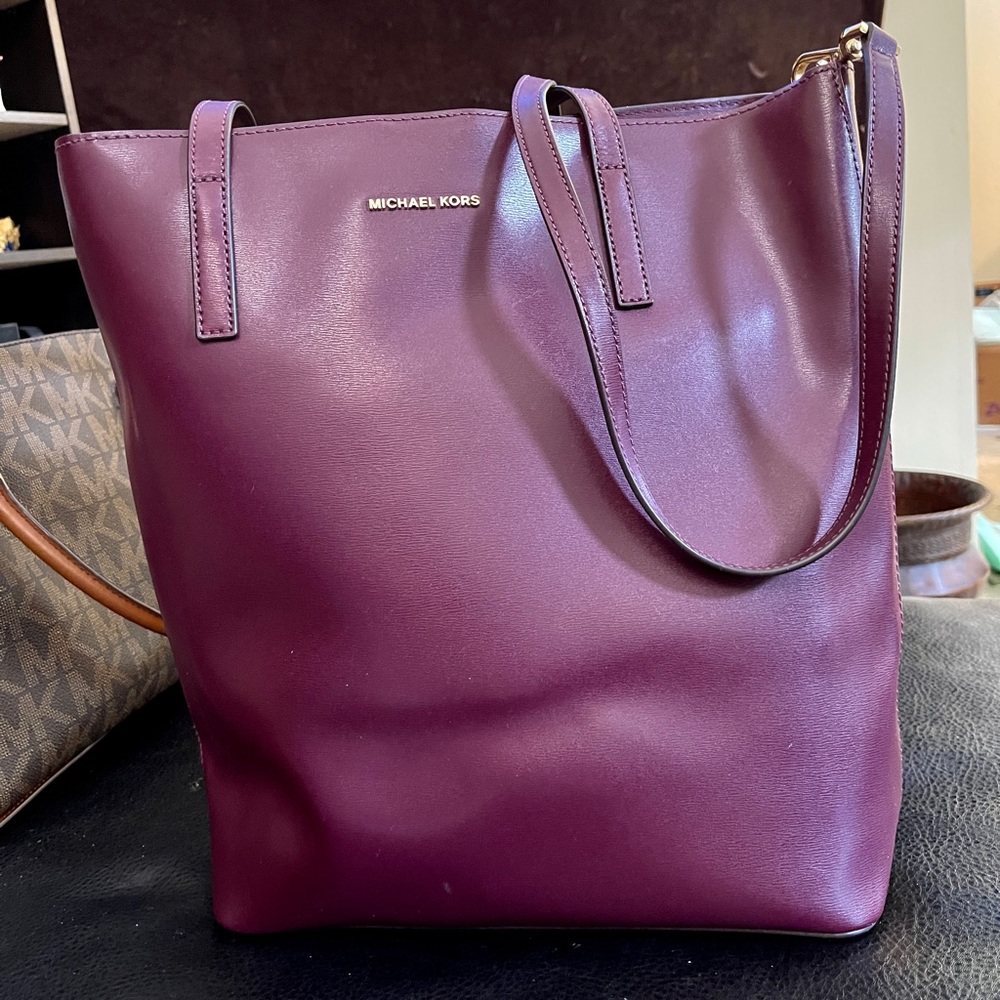 Michael Kors Haley north south tote